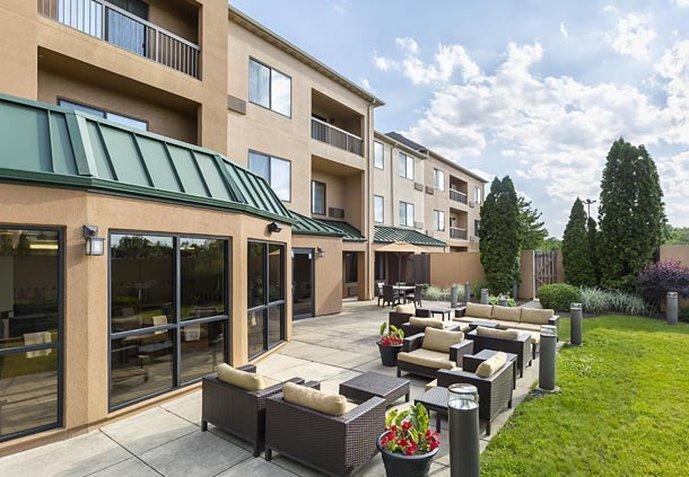 Courtyard Akron Fairlawn Montrose Buitenkant foto